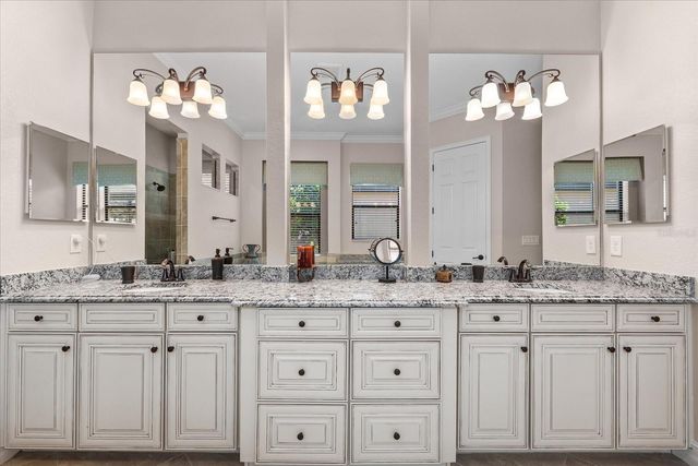 5637 ARNIE LOOP, Bradenton, FL 34211