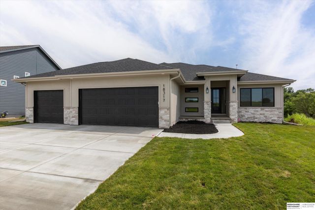 11306 S 181st Circle, Gretna, NE 68028
