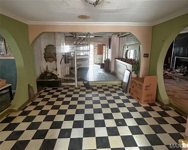 411 Elm Drive, East St Louis, IL 62203