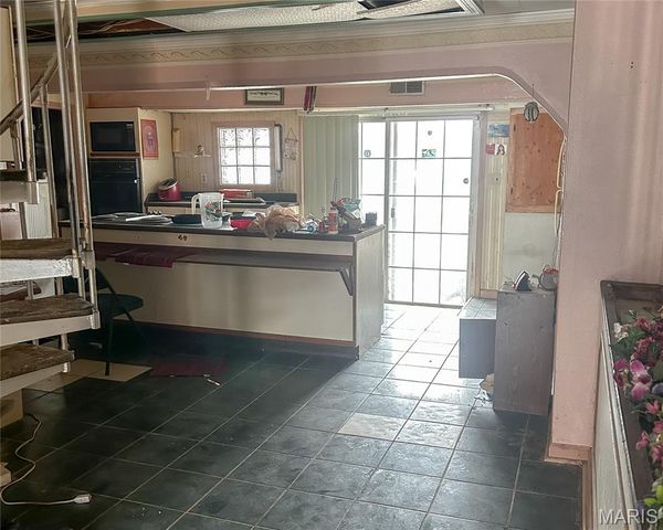 411 Elm Drive, East St Louis, IL 62203