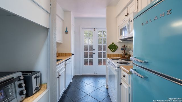 7711 Callaghan Rd Apt 714, San Antonio, TX 78229