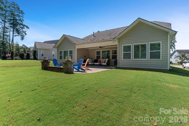378 Broadleaf Drive, Denver, NC 28037