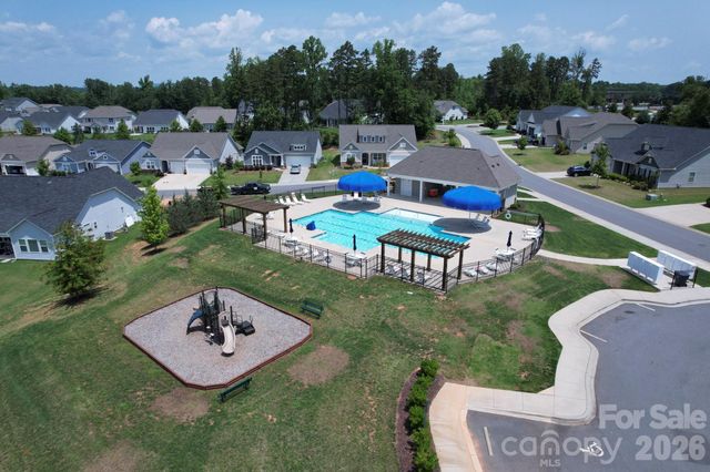 378 Broadleaf Drive, Denver, NC 28037
