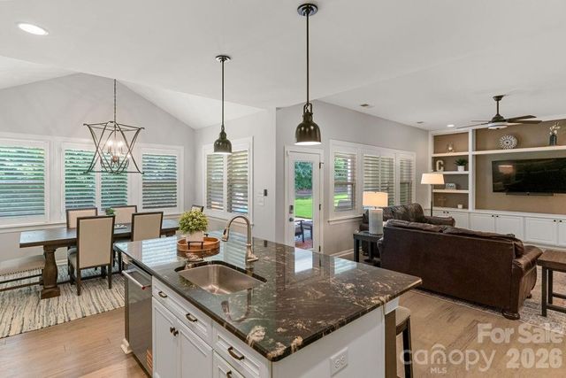 378 Broadleaf Drive, Denver, NC 28037