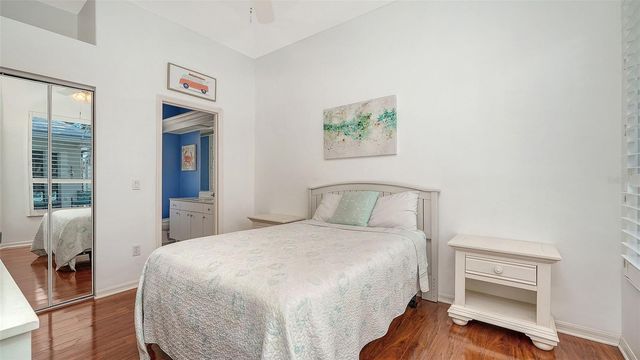 533 FALLBROOK DRIVE, Venice, FL 34292