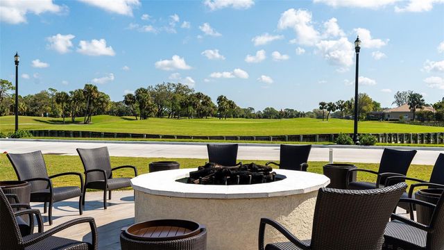 533 FALLBROOK DRIVE, Venice, FL 34292