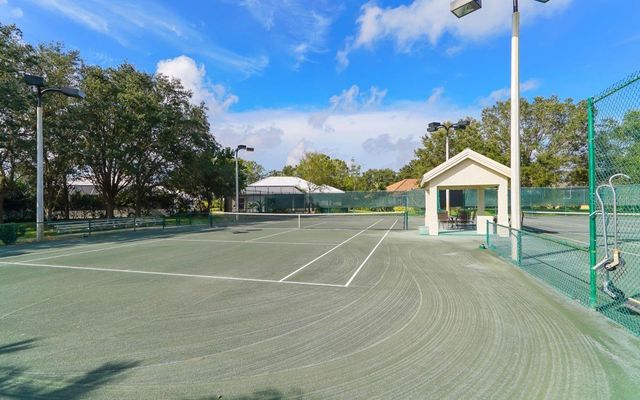 533 FALLBROOK DRIVE, Venice, FL 34292