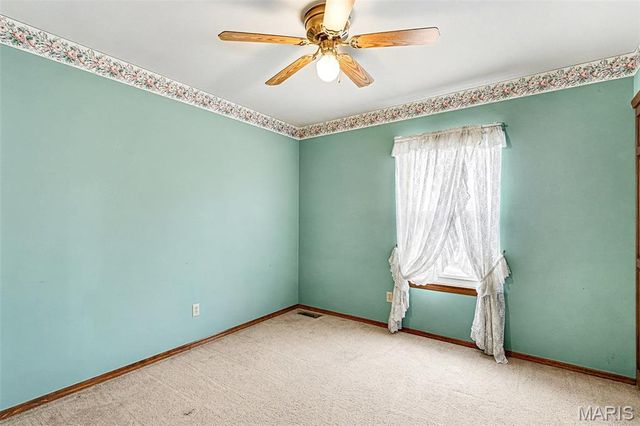 1205 Newport Landing Drive, Fenton, MO 63026