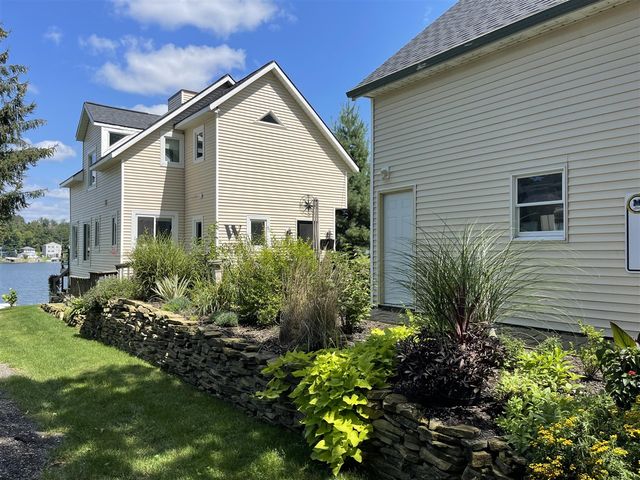 727 Treasure Island Drive, Mattawan, MI 49071