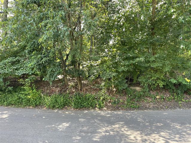 727 Treasure Island Drive, Mattawan, MI 49071