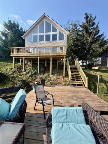 727 Treasure Island Drive, Mattawan, MI 49071