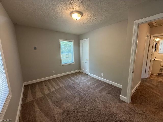 907 Logan Street, Greensboro, NC 27406