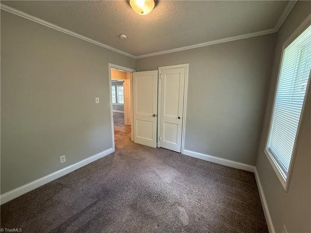 907 Logan Street, Greensboro, NC 27406