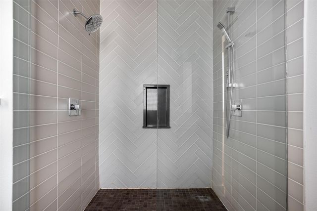 1009 E 12th ST, Austin, TX 78702