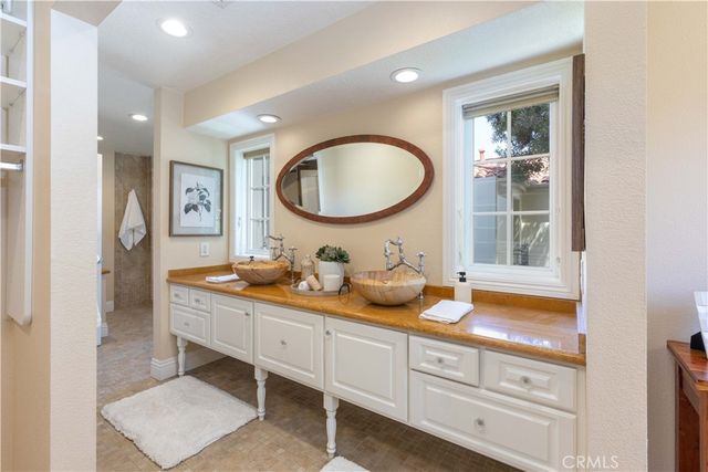 361 Seville, Long Beach, CA 90814