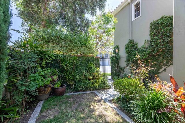 361 Seville, Long Beach, CA 90814