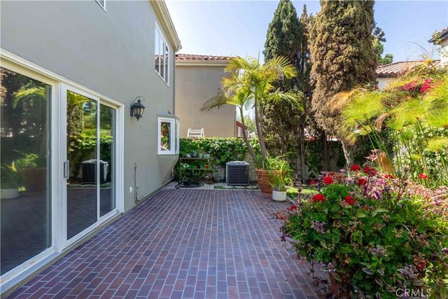 361 Seville, Long Beach, CA 90814