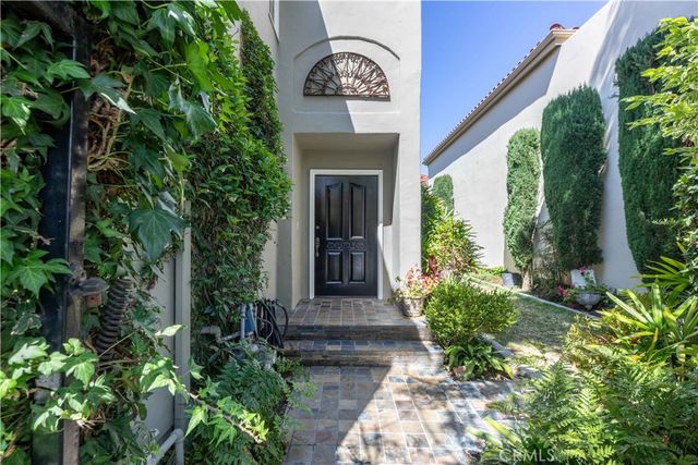 361 Seville, Long Beach, CA 90814