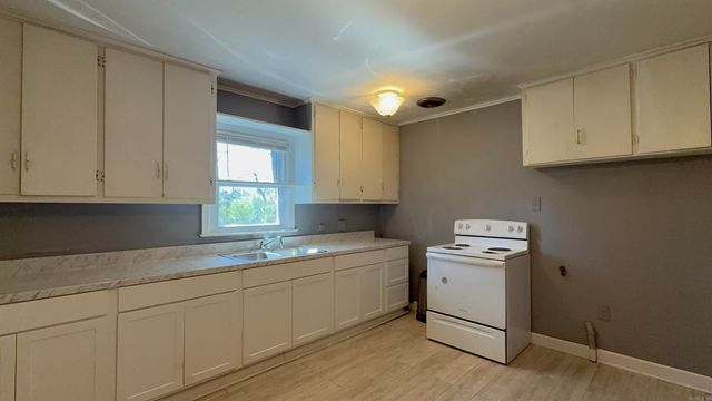211 Laney Drive, Forrest City, AR 72335
