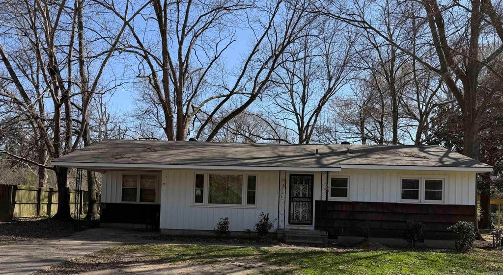 211 Laney Drive, Forrest City, AR 72335
