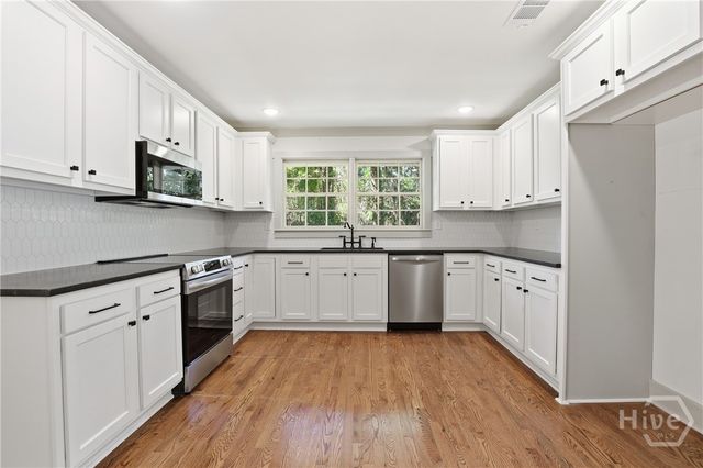 601 Jackson Boulevard, Savannah, GA 31405