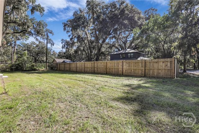 601 Jackson Boulevard, Savannah, GA 31405