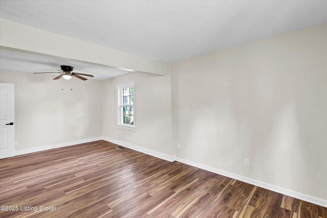 7613 Norbourne Ave, Louisville, KY 40222