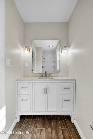 7613 Norbourne Ave, Louisville, KY 40222