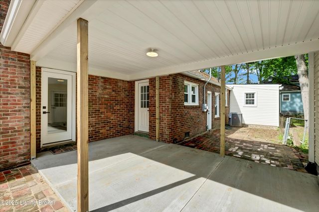 7613 Norbourne Ave, Louisville, KY 40222