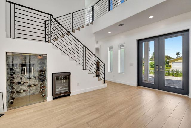 12952 Drayton Road SE, North Palm Beach, FL 33408