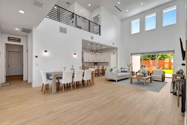 12952 Drayton Road SE, North Palm Beach, FL 33408