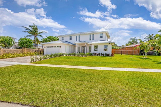 12952 Drayton Road SE, North Palm Beach, FL 33408