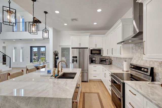 12952 Drayton Road SE, North Palm Beach, FL 33408