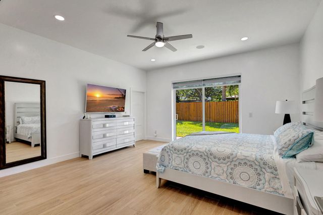 12952 Drayton Road SE, North Palm Beach, FL 33408