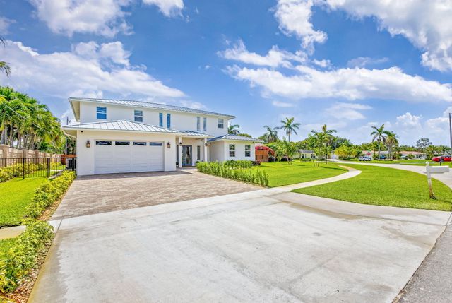 12952 Drayton Road SE, North Palm Beach, FL 33408