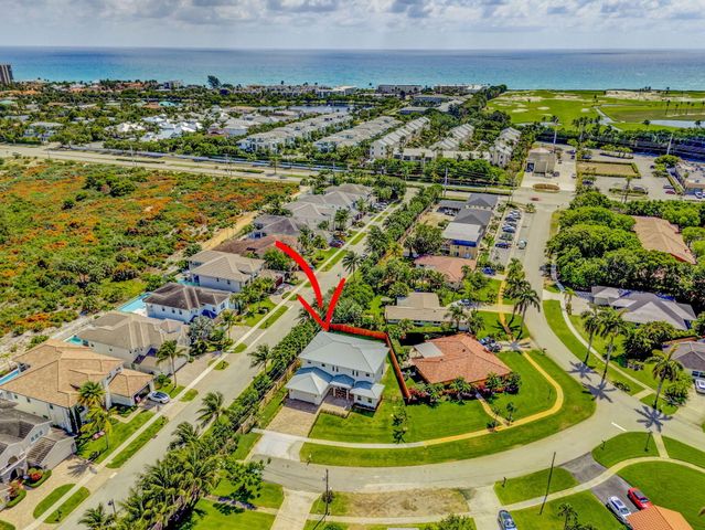 12952 Drayton Road SE, North Palm Beach, FL 33408