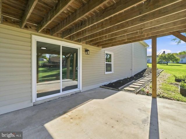 13902 PONTIUS LN, Hagerstown, MD 21740