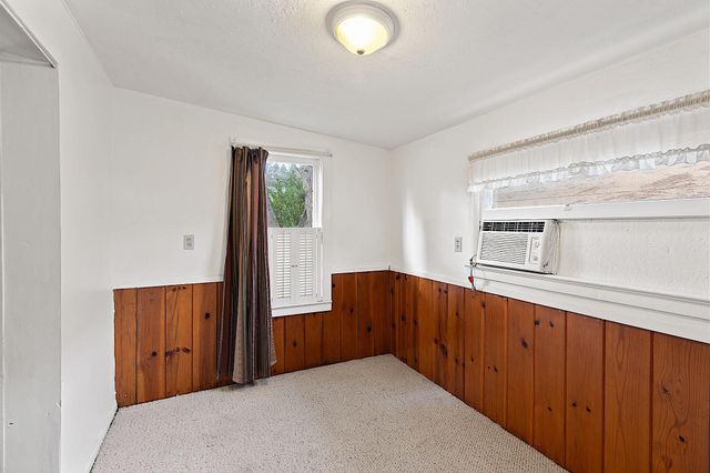 806 SE Grandview Avenue, Grants Pass, OR 97527