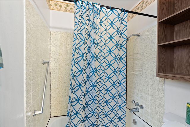 806 SE Grandview Avenue, Grants Pass, OR 97527