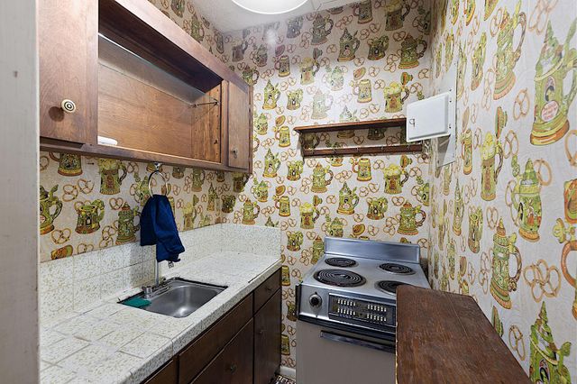 806 SE Grandview Avenue, Grants Pass, OR 97527