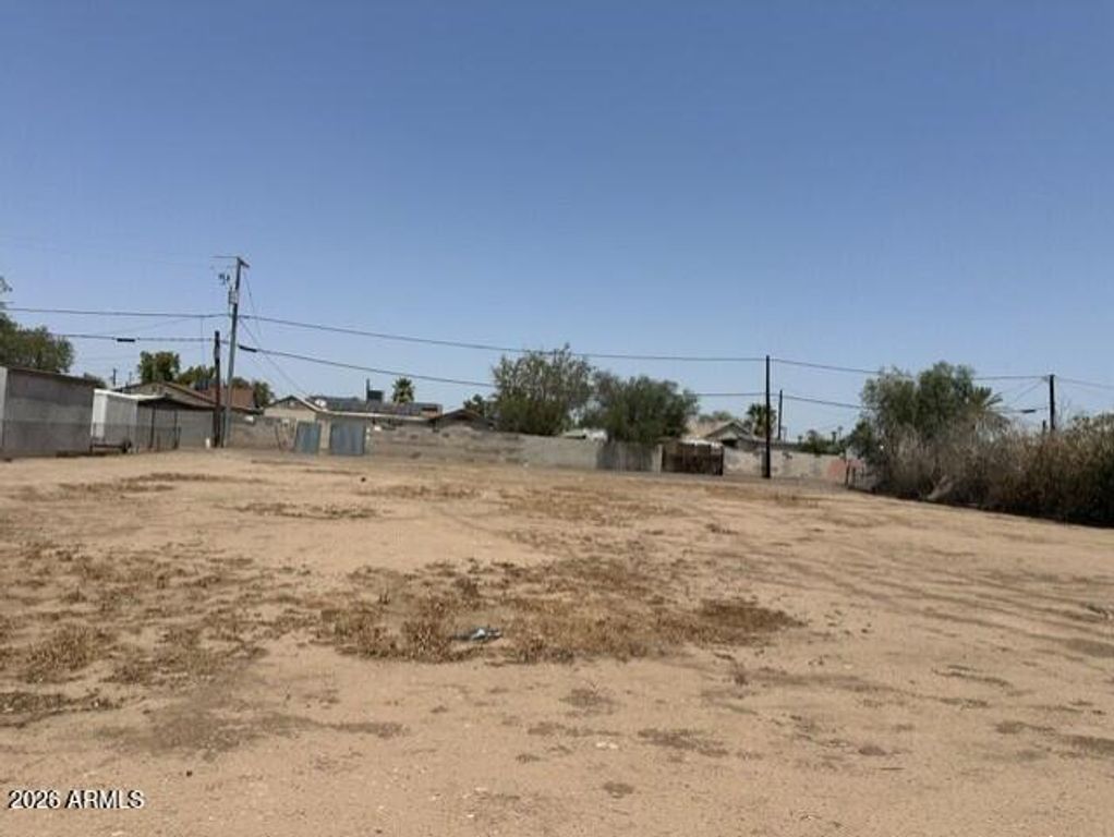 E Drive, Avondale, AZ 85323 — photo 4