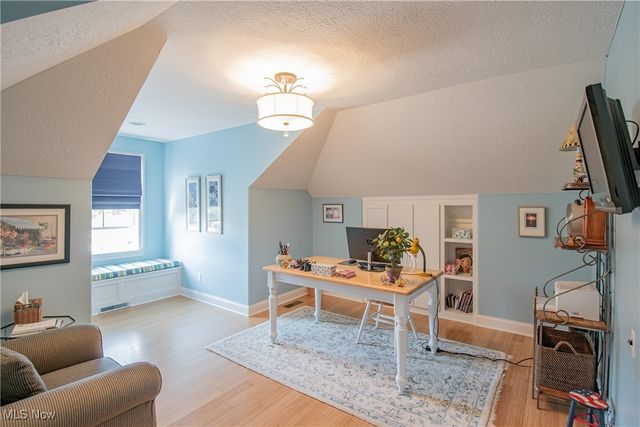 2189 E Park Drive, Uniontown, OH 44685