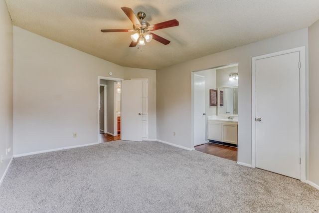 6918 Skyline Park Drive, Katy, TX 77449