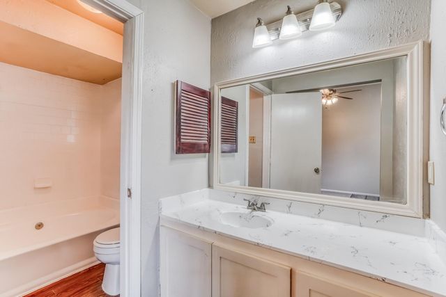 6918 Skyline Park Drive, Katy, TX 77449