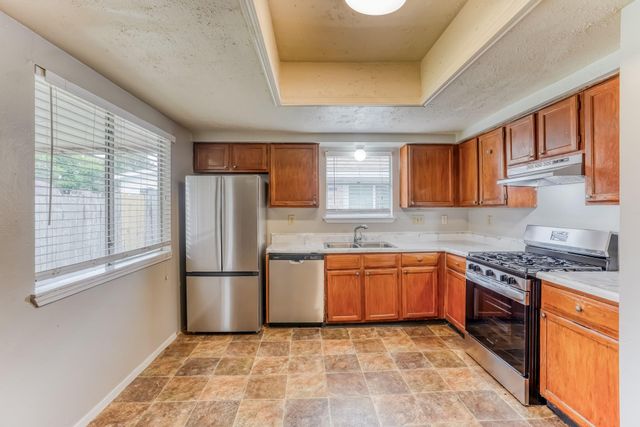 6918 Skyline Park Drive, Katy, TX 77449