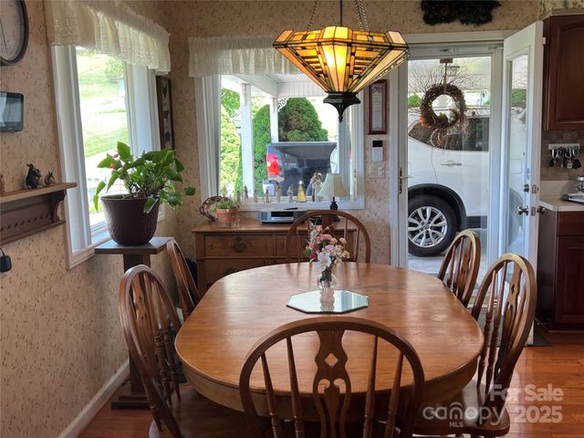 30 Boyer Lane, Sparta, NC 28675