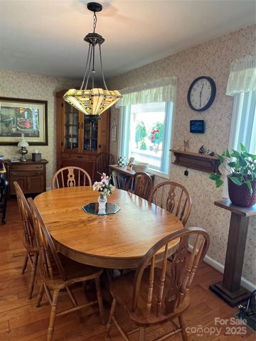 30 Boyer Lane, Sparta, NC 28675