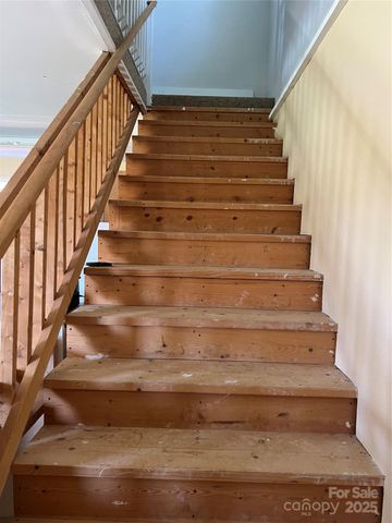 30 Boyer Lane, Sparta, NC 28675