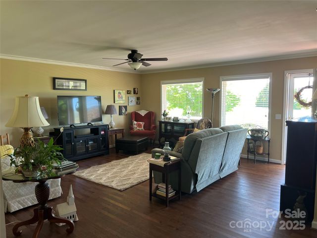30 Boyer Lane, Sparta, NC 28675