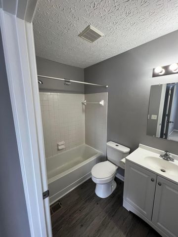 3863 Heatherglen Drive, 3863-3865, Columbus, OH 43221